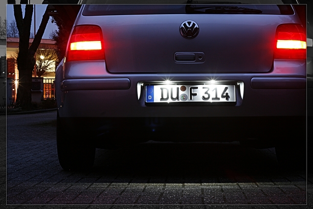 Kennzeichenbeleuchtung Volkswagen Golf 4 - Autoteileinfarbe